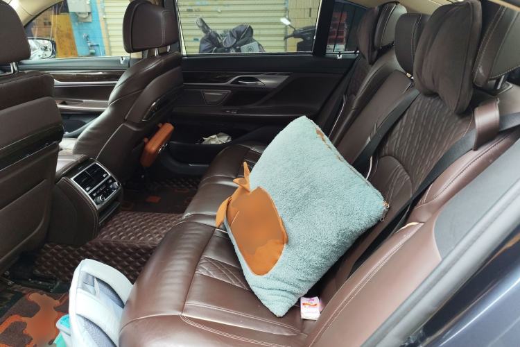 Used BMW 7 Series 2019 730Li Luxury Package
