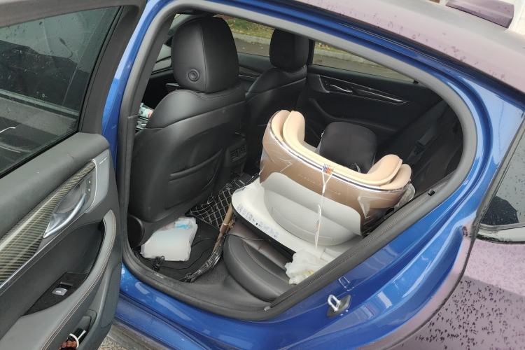 Used Cadillac CT5 2020 28T Platinum Sport Edition Left Rear Seat