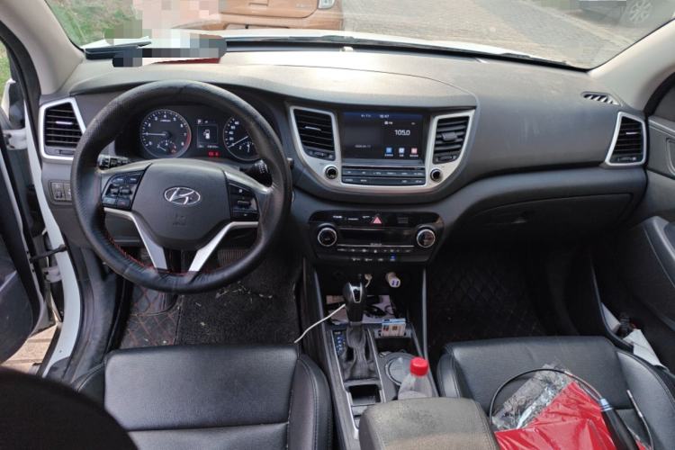 Used Hyundai Tucson 2015 1.6T Dual-Clutch Two-Wheel-Drive Smart Model
