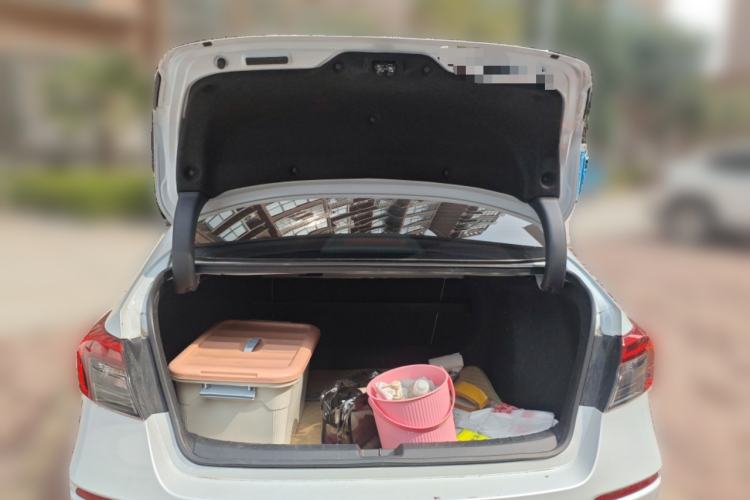 Used Honda Civic 2023 2.0L eHEV Pioneer Edition
