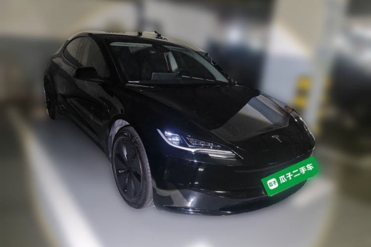 Used Tesla Model 3 2025 Rear-Wheel-Drive Version Front Right 45 Deg