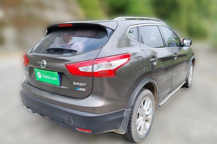 Used Nissan Qashqai 2016 2.0L CVT Elite Edition Rear Right 45 Deg