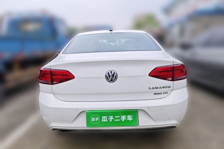 Used Volkswagen Lamando 2015 280TSI DSG Comfort Edition Rear