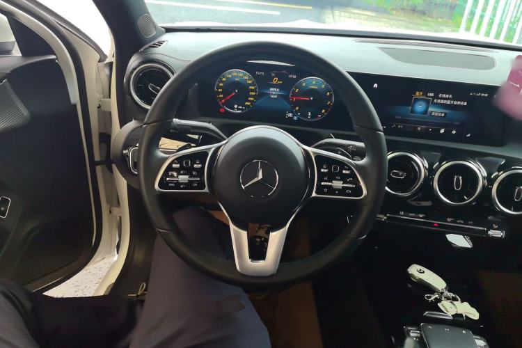 Used Mercedes-Benz A-Class 2022 Restyled A 180 L Sport Sedan Steering Wheel