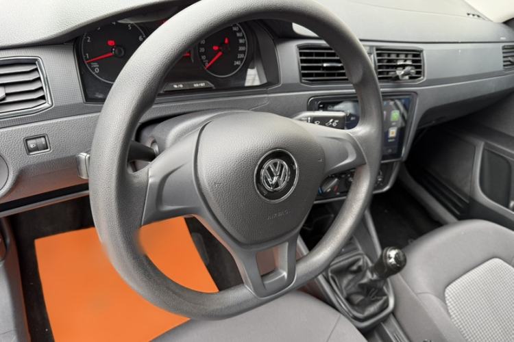 Used Volkswagen Santana 2019 1.5L Manual Fashion Edition China VI Standard Interior 1