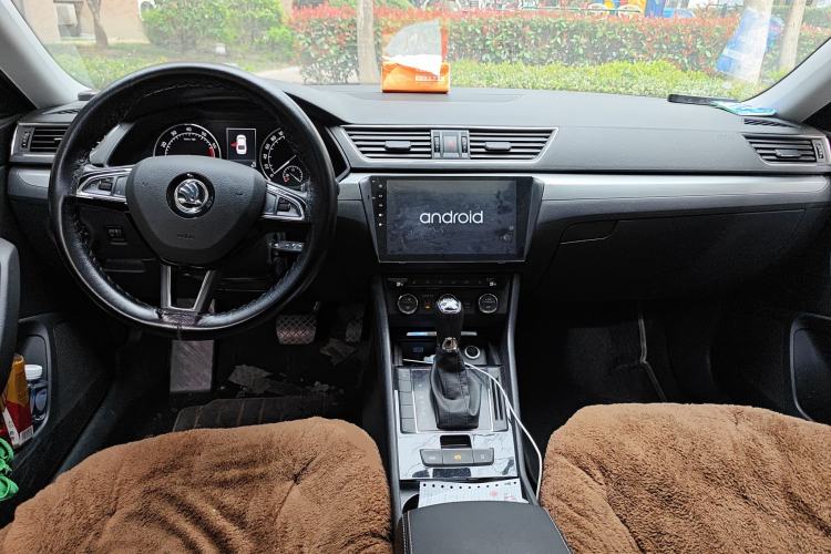 Used Skoda Superb 2016 TSI330 DSG Innovation Edition
