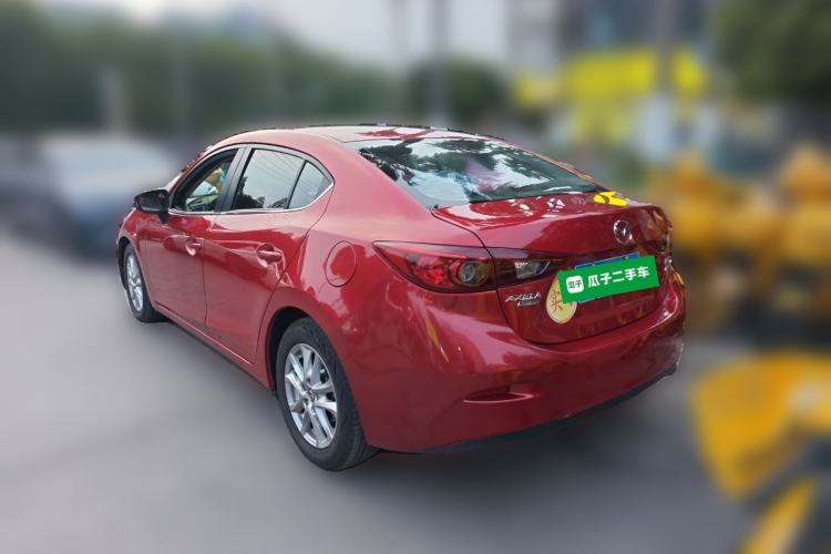 Used Mazda 3 Axela 2016 Sedan 1.5L Automatic Luxury Model