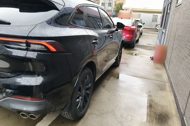 Used FORTHING T5 EVO 2021 1.5TD DCT Starry Edition Right Rear Taillight