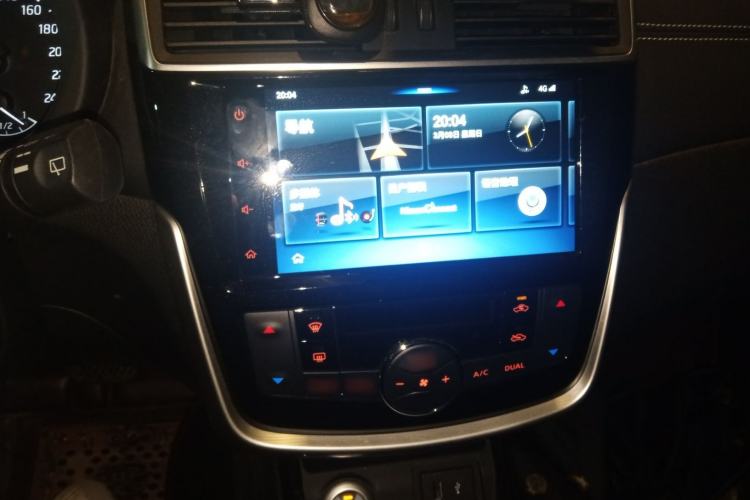 Used Nissan Tiida 2019 1.6L CVT ZhiZun Edition China VI standard