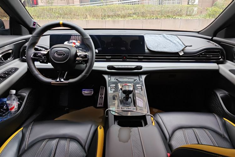 Used GAC Trumpchi EMPOW 2021 270T DCT J16 Version Center Console