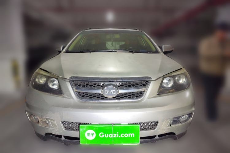 Used BYD S6 2011 2.0L Manual Luxury Version