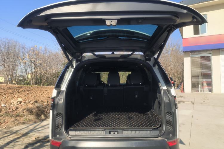 Used Land Rover Discovery 2020 3.0 SC V6 SE
