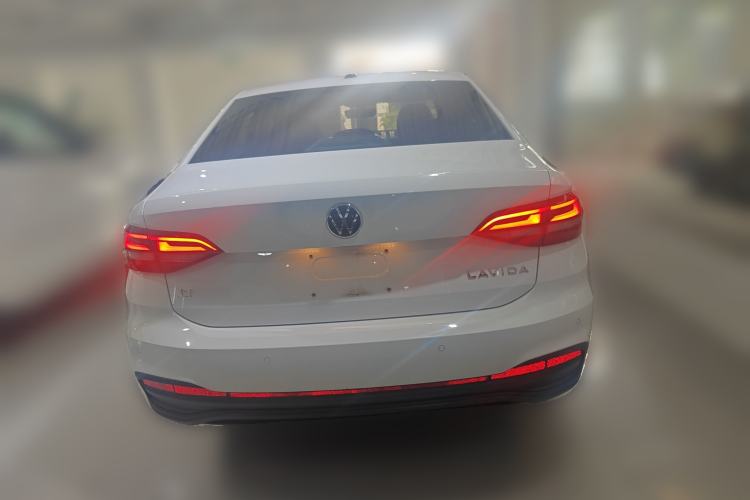 Used Volkswagen Lavida 2024 1.5L Automatic DeYi Edition Exterior 4