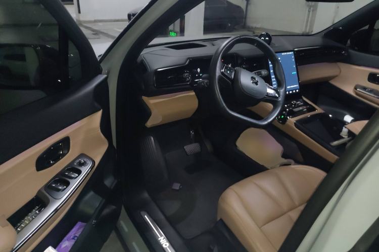 Used Nio ES8 2020 415 km Range 6-Seater Version