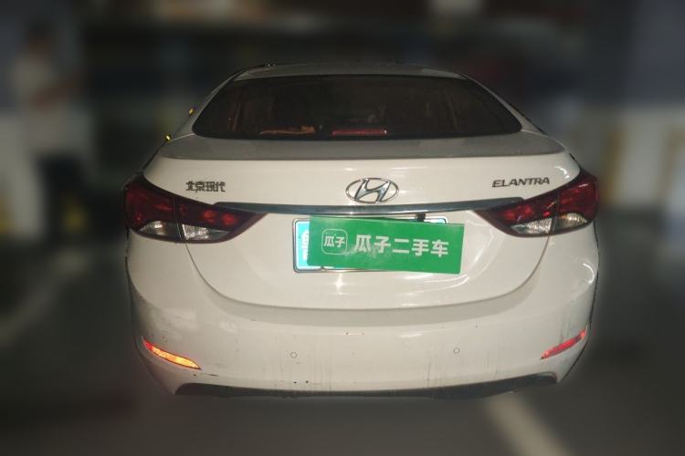 Used Hyundai Elantra (5th Generation / Langdong) 2016 1.6L Automatic Smart Version