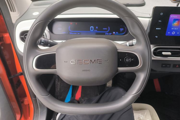 Used Geely Galaxy Panda 2025 210km Panda Rider Steering Wheel