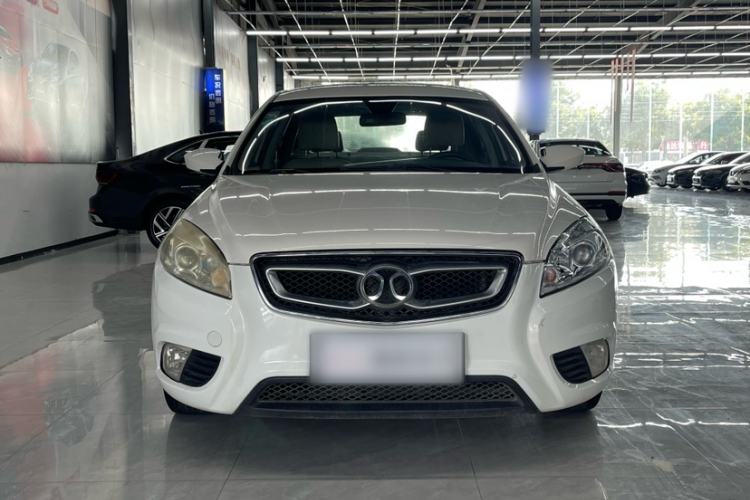 Used BAIC Senova D50 2014 1.5L manual standard version Exterior 1