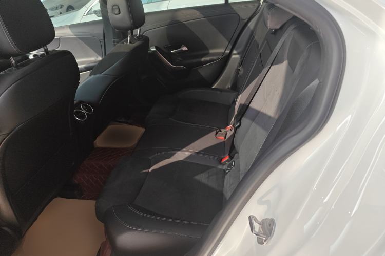 Used Mercedes-Benz A-Class 2021 A 200 L Sport Sedan Fashion Model
