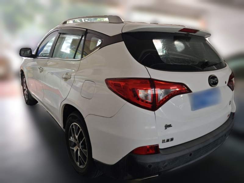 Used BYD Song 2016 GaiShi Edition 1.5TID Automatic Elite Model — 4