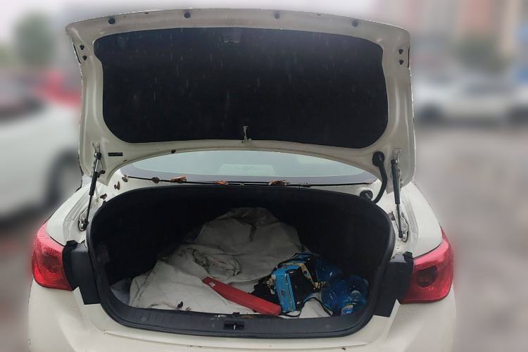 Used Infiniti Q50 2014 2.0T Luxury Edition
