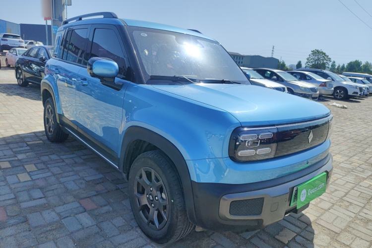 Used Baojun Spark EUV 2024 Prestige Edition 4 Seats Front Right 45 Deg