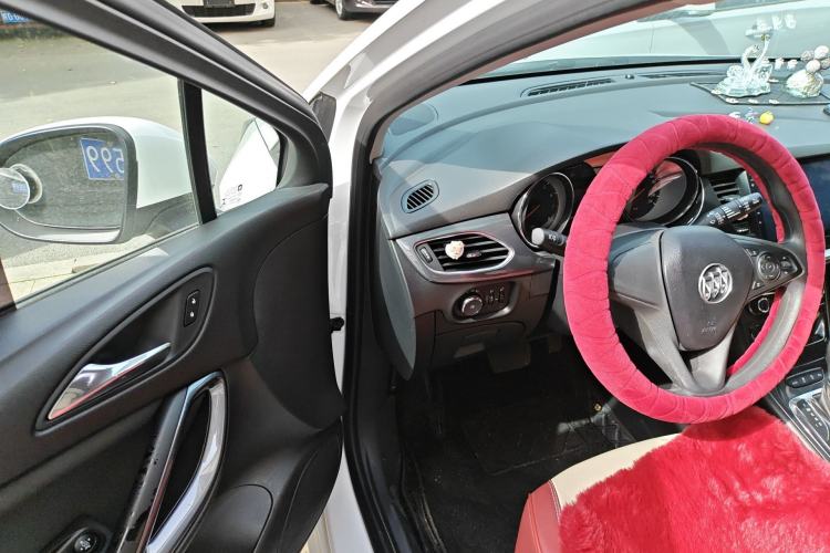 Used Buick Verano 2018 Hatchback 15S Automatic Ambition Model Driver Seat