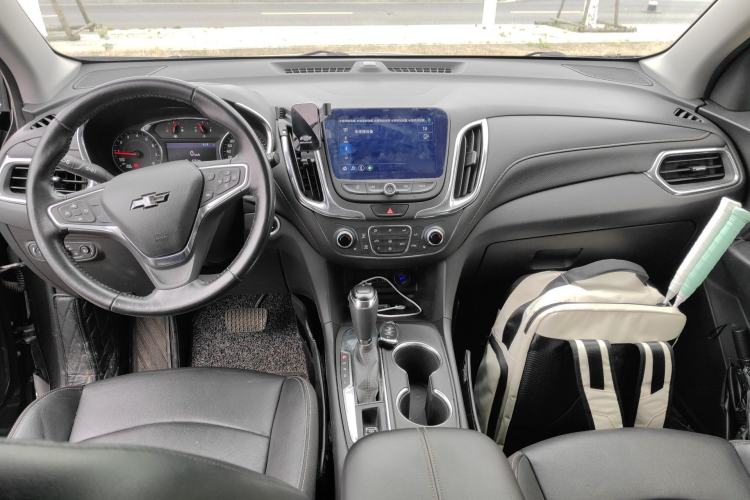 Used Chevrolet Equinox 2019 535T Automatic YuJie Edition China V Standard Center Console