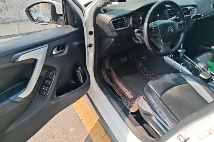 Used Citroen C3-XR 2015 1.6L Automatic Pioneer Model Driver Seat