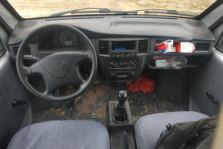 Used Wuling Zhiguang 2020 1.2L Practical Model China VI LSI
