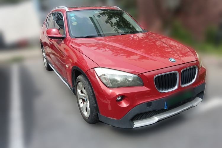 Used BMW X1 2012 sDrive18i Fashion Model Front Right 45 Deg