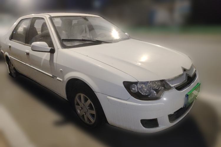 Used Citroen Elysee 2013 Sedan Classic 1.6L Manual Tech Edition
