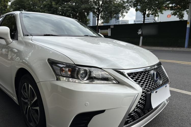 Used Lexus CT 2017 CT200h Elite Edition Solid Color China V Standard