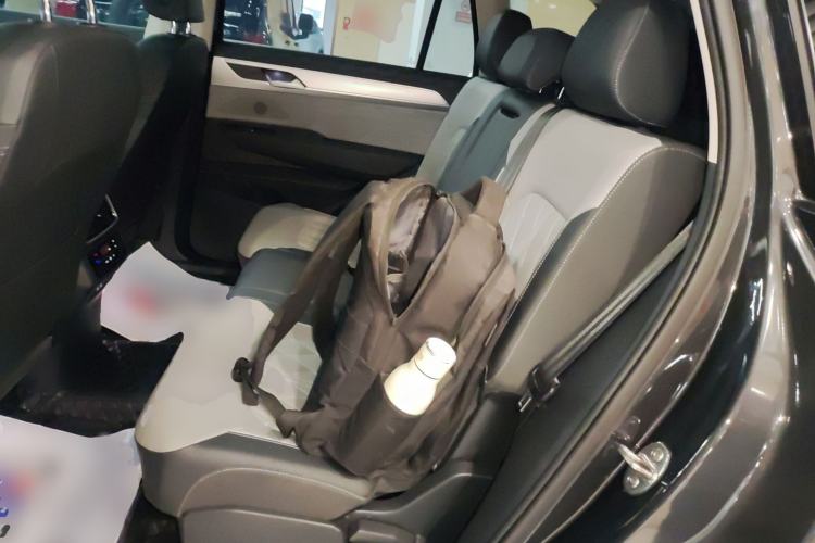 Used Volkswagen Tavendor 2023 380TSI Four-Wheel Drive R-Line Cruise Edition Left Rear Seat