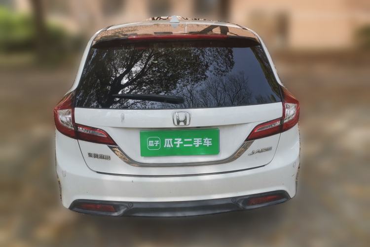 Used Honda Jade 2013 1.8L automatic Comfort version 5 seats
