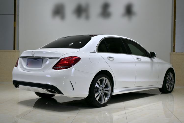 Used Mercedes-Benz C-Class 2018 C 200 L 4MATIC Sport Edition Exterior 6