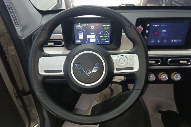 Used Wuling Hongguang MINIEV 2024 3rd Generation 215km Advanced Version