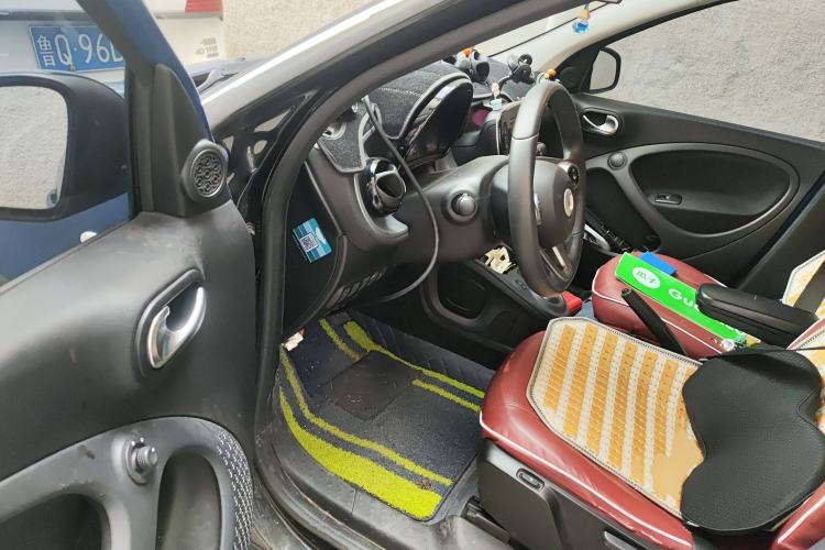 Used smart forfour 2018 0.9T 66 kW Pioneer Edition