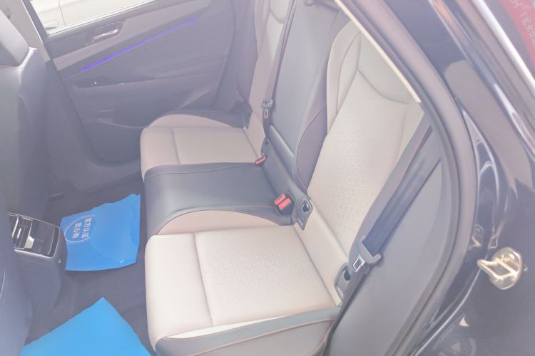 Used Volkswagen ID.7 VIZZION 2024 AIR model Left Rear Seat