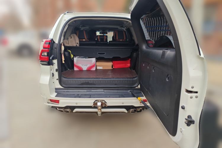 Used Toyota Prado 2018 3.5L Automatic TX-L with Rear-Mounted Spare Tire
