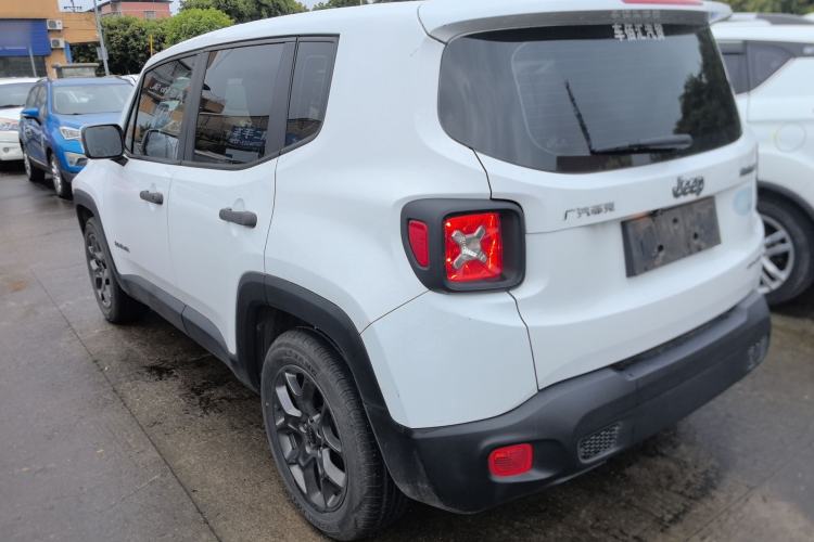 Used Jeep Renegade 2017 180T Automatic Kinetic Edition+ Rear Left 45 Deg