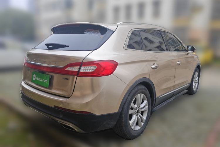 Used Lincoln MKX 2015 2.0T Two-Wheel Drive Deluxe Edition
