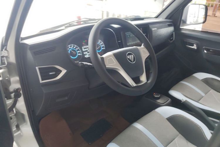 Used Foton Xiangling V New Energy 2023 V1 3170-wheelbase flatbed