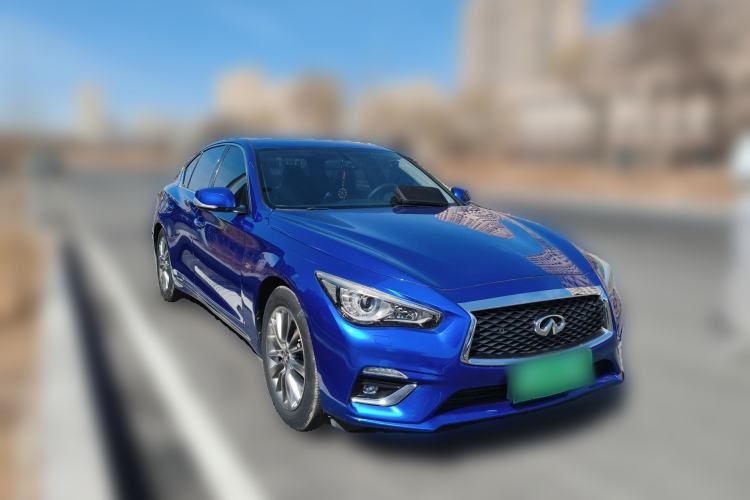 Used Infiniti Q50L 2018 2.0T Enjoyment Edition China V standard Front Right 45 Deg