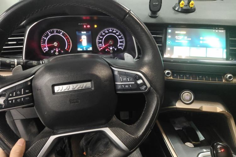 Used Haval H6 2021 1.5T Automatic Champion Edition Center Console