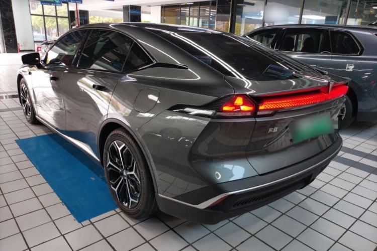 Used Deepal SL03 2023 200Max Range-Extended Version Rear Left 45 Deg