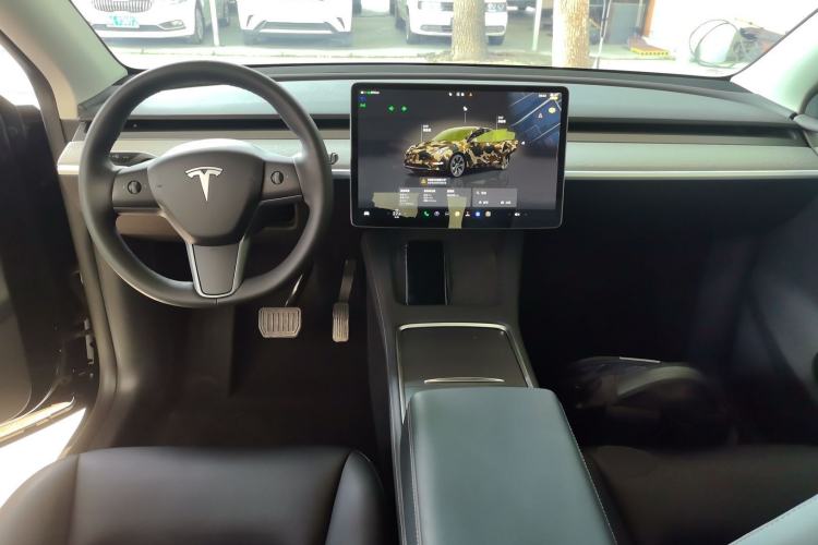 Used Tesla Model Y 2023 Rear-Wheel-Drive Version