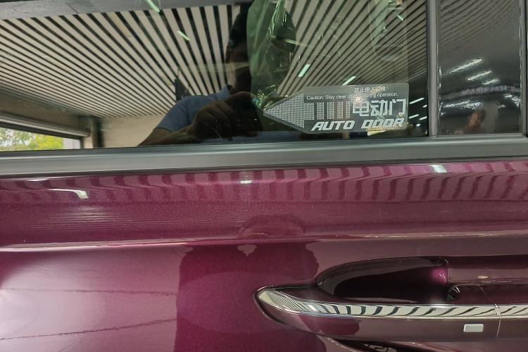 Used Buick GL8 2023 Avenir Aivia Six-Seat Deluxe Edition
