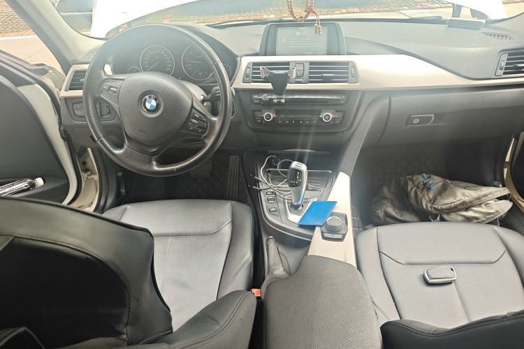 Used BMW 3 Series 2014 320Li Fashion Model