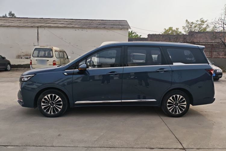 Used Wuling Jiachen 2022 1.5T CVT Deluxe Flagship Edition