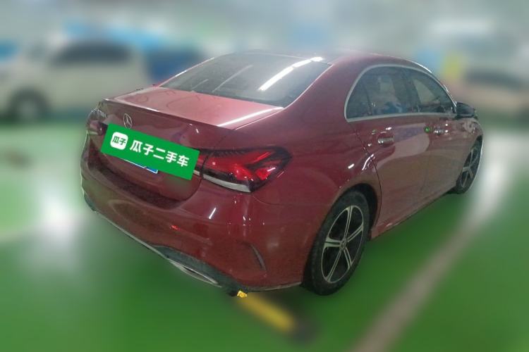 Used Mercedes-Benz A-Class 2022 Revised Version A 200 L Sport Sedan Fashionable Style Rear Right 45 Deg